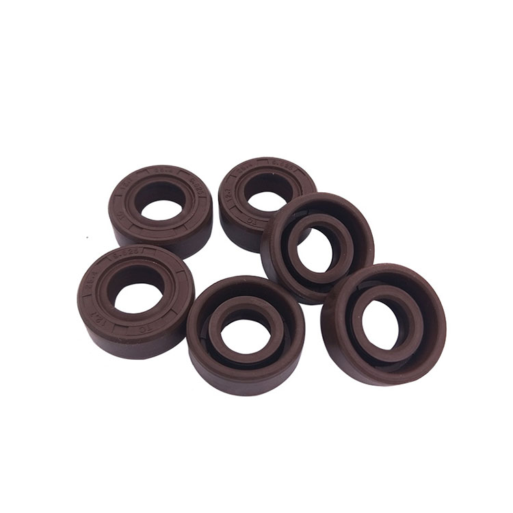 What Are the Differences Between Front and Rear Hub Oil Seals?
