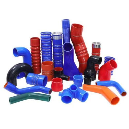 Cache-espace entre le comptoir de la cuisinière