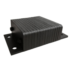 Cache-espace entre le comptoir de la cuisinière