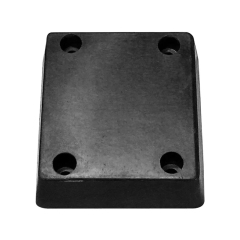 Cache-espace entre le comptoir de la cuisinière