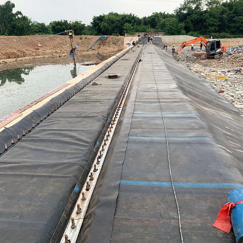 Coussin gonflable en caoutchouc