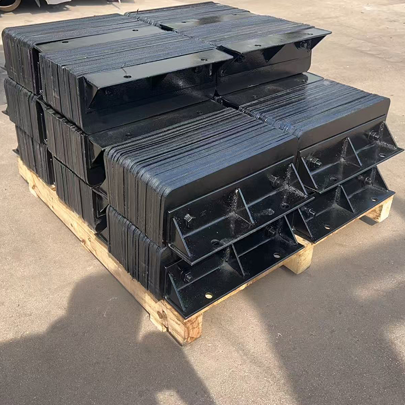 Laminated Rubber Dock Bumper with Steel Angle