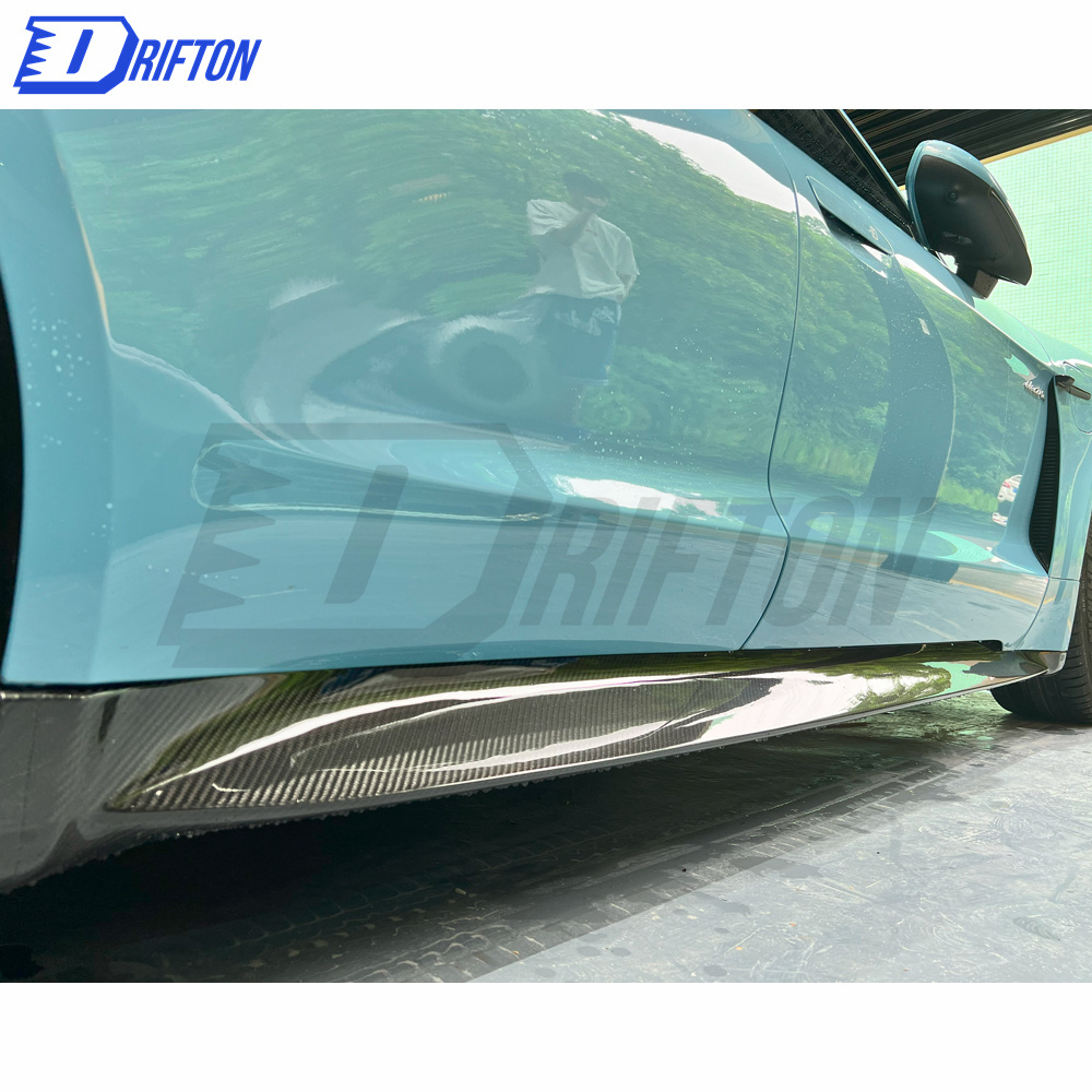 OD Style Dry Carbon Fiber Side Skirt For Porsche Taycan 2019-2020