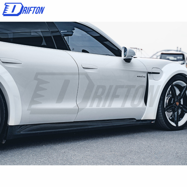 CMST Style Carbon Fiber Side Skirt For Porsche Taycan 4S Turbo 2019-2020