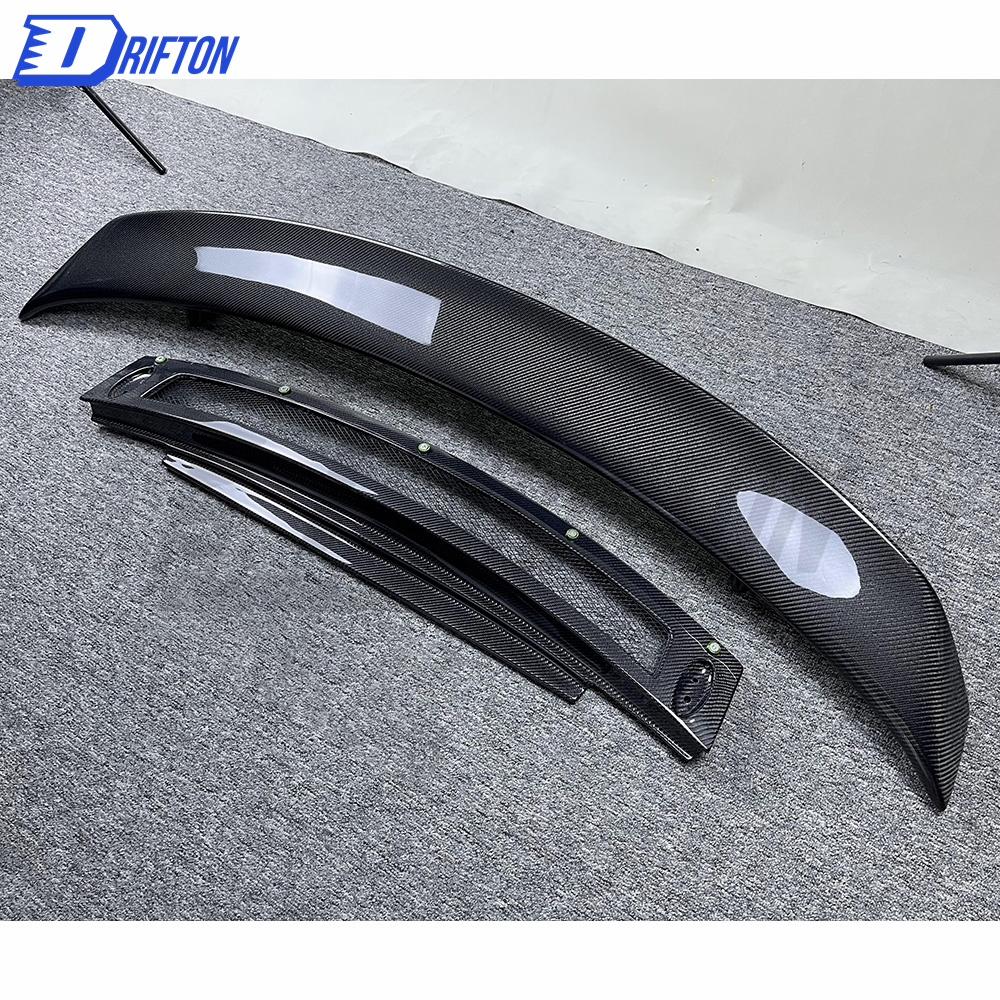 Regula GT Style Carbon Fiber Rear Spoiler For Audi R8 2008-2013