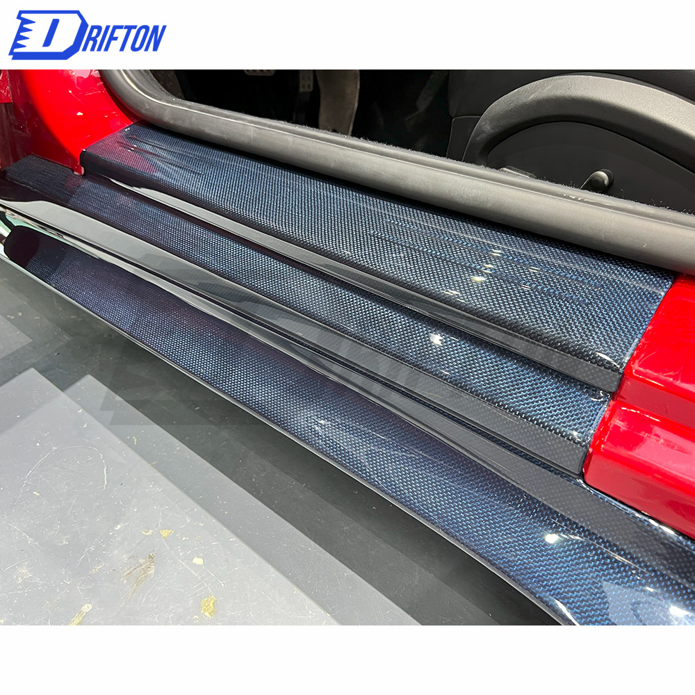 Dry Carbon Fiber Door Sills For Ferrari 812 Superfast GTS 2017-2023