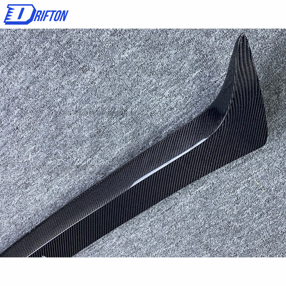 A Style Carbon Fiber Roof Spoiler For Alfa Romeo Giulia 2016-2018