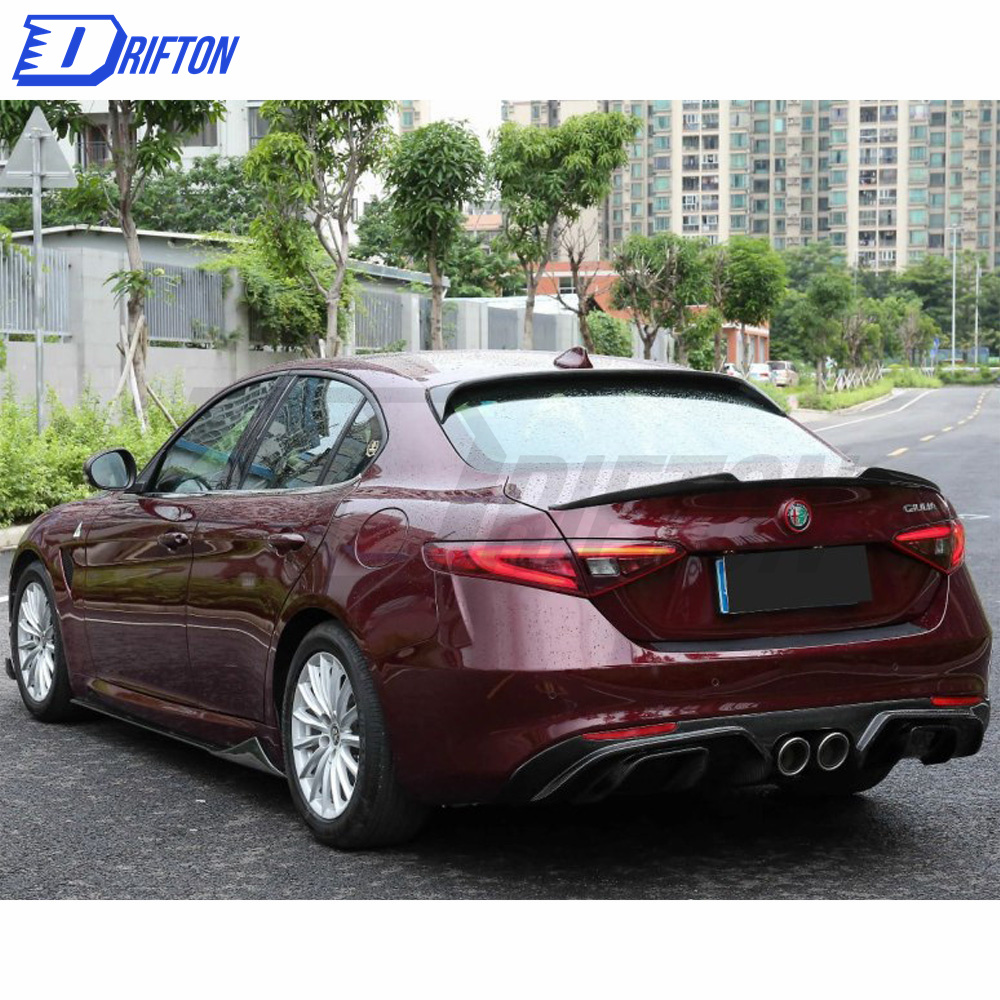 A Style Carbon Fiber Roof Spoiler For Alfa Romeo Giulia 2016-2018