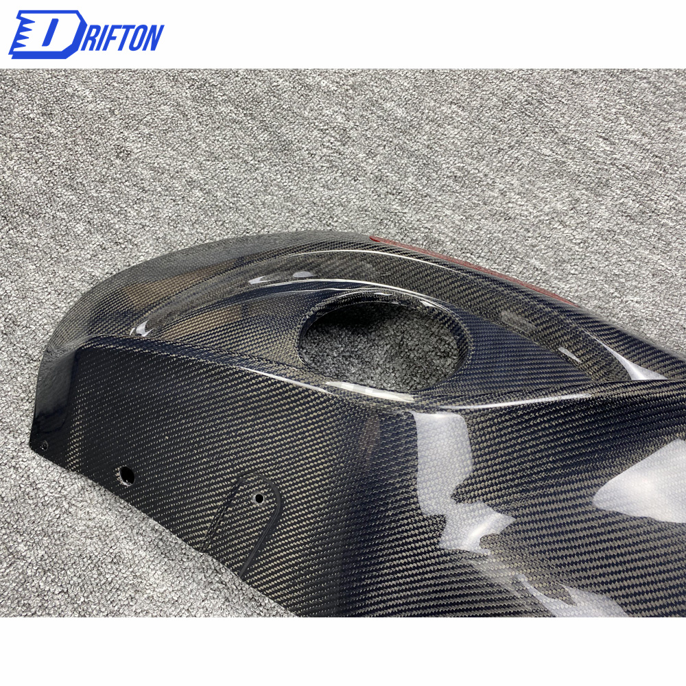 B Style Carbon Fiber Rear Diffuser For Alfa Romeo Giulia Base Ti 2016-2018