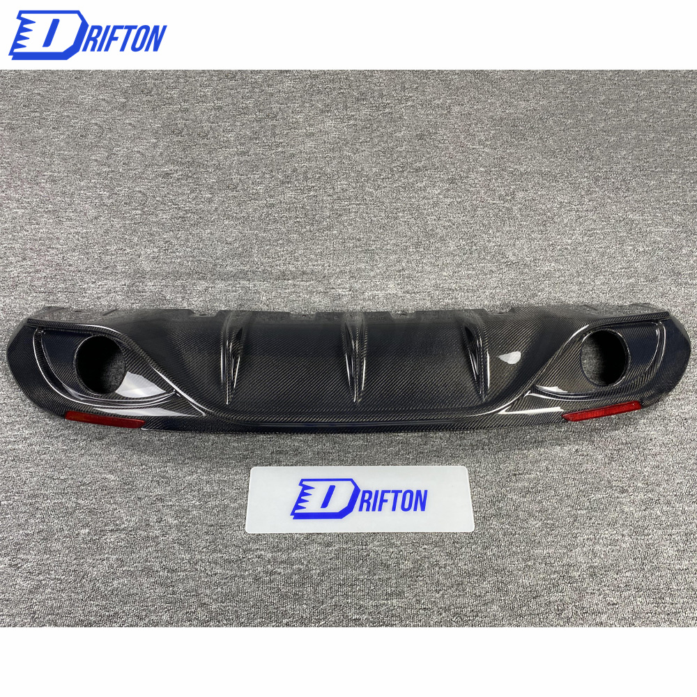 B Style Carbon Fiber Rear Diffuser For Alfa Romeo Giulia Base Ti 2016-2018