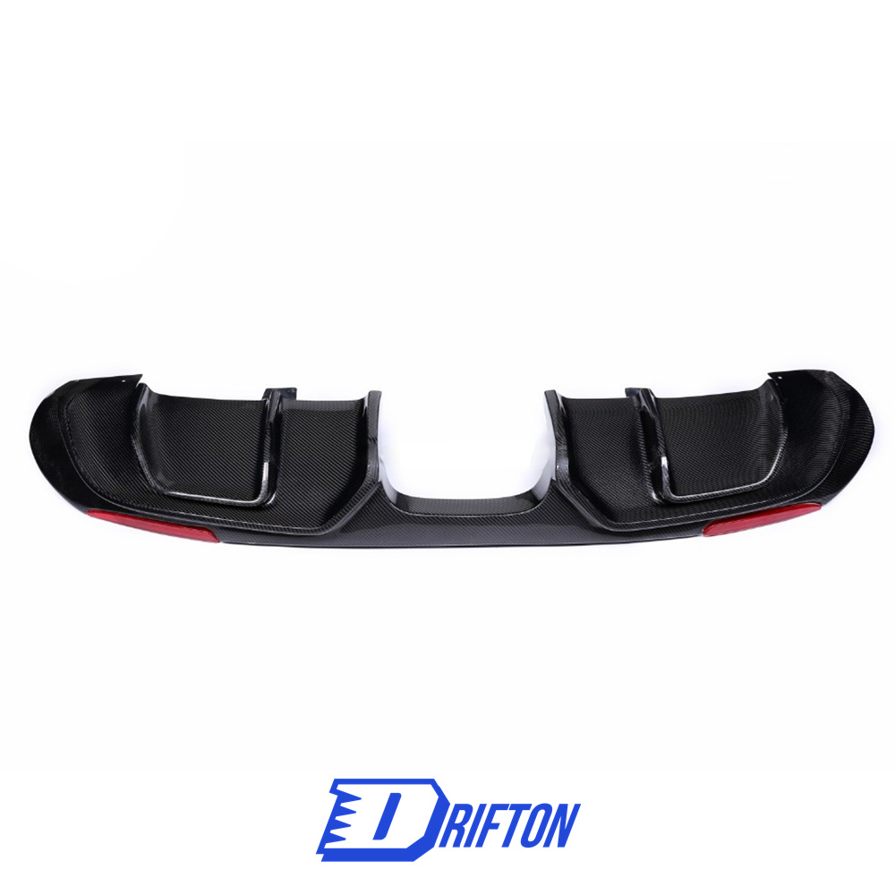 Carbon Fiber Rear Diffuser (Mid-tips) For Alfa Romeo Giulia Base Ti 2016-2018