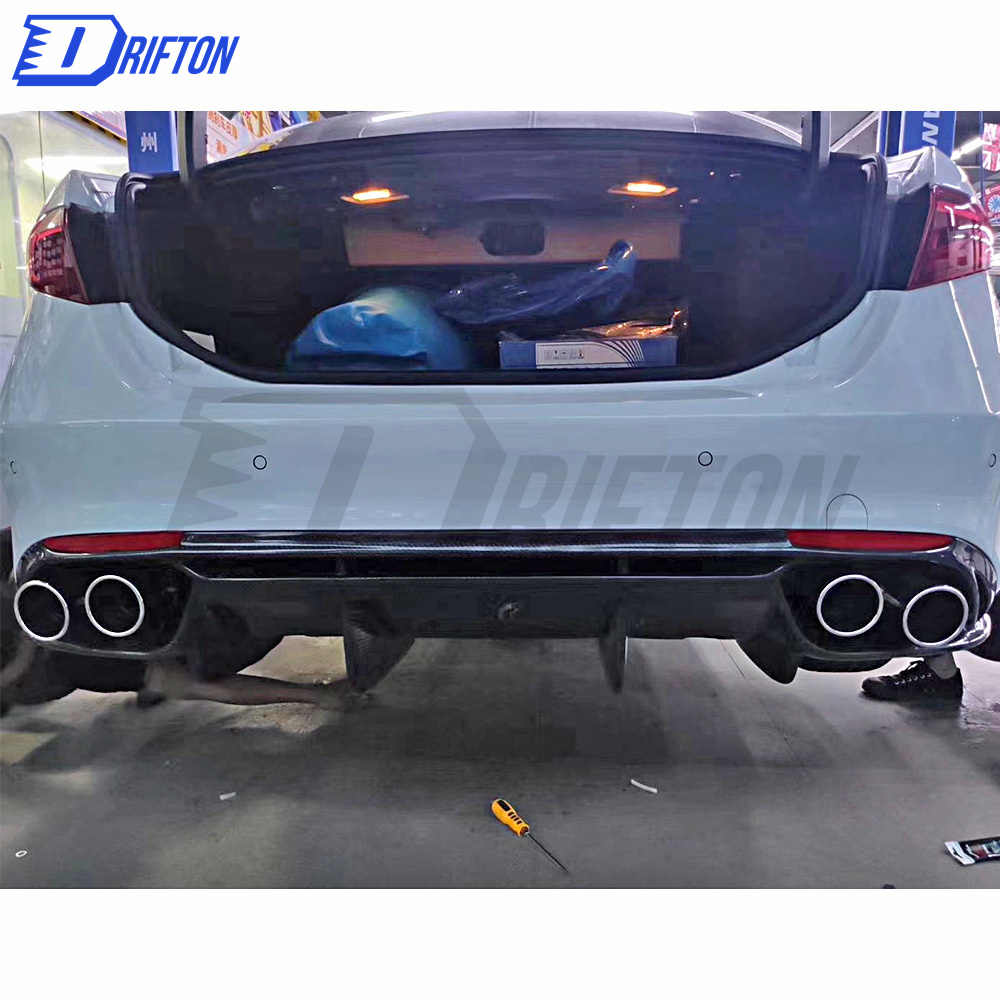 Quadrifoglio Style Carbon Fiber Rear Diffuser For Alfa Romeo Giulia Base Ti 2016-2018