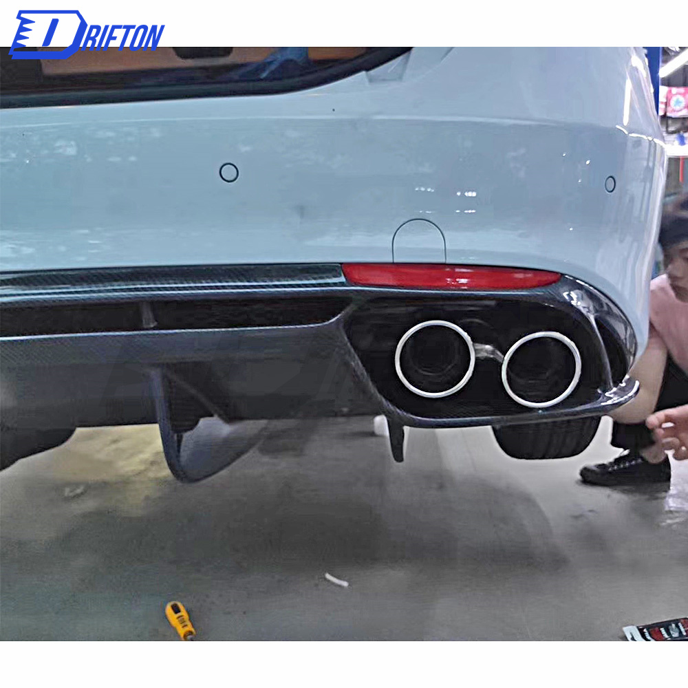 Quadrifoglio Style Carbon Fiber Rear Diffuser For Alfa Romeo Giulia Base Ti 2016-2018