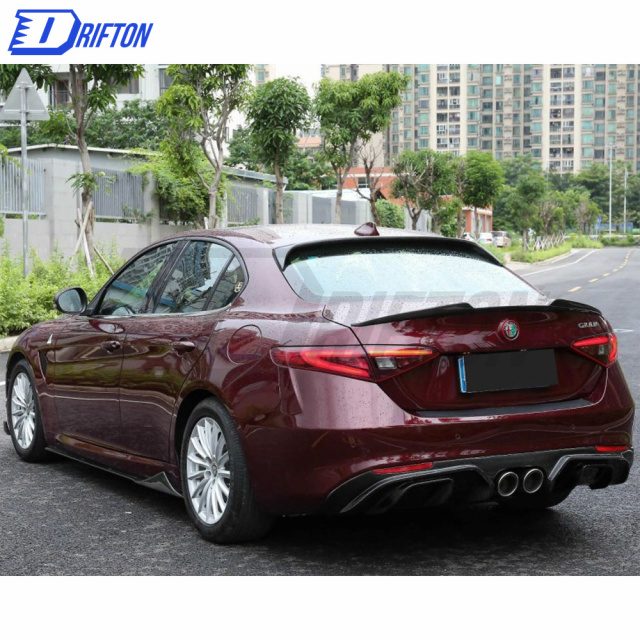 A Style Carbon Fiber Roof Spoiler For Alfa Romeo Giulia 2016-2018