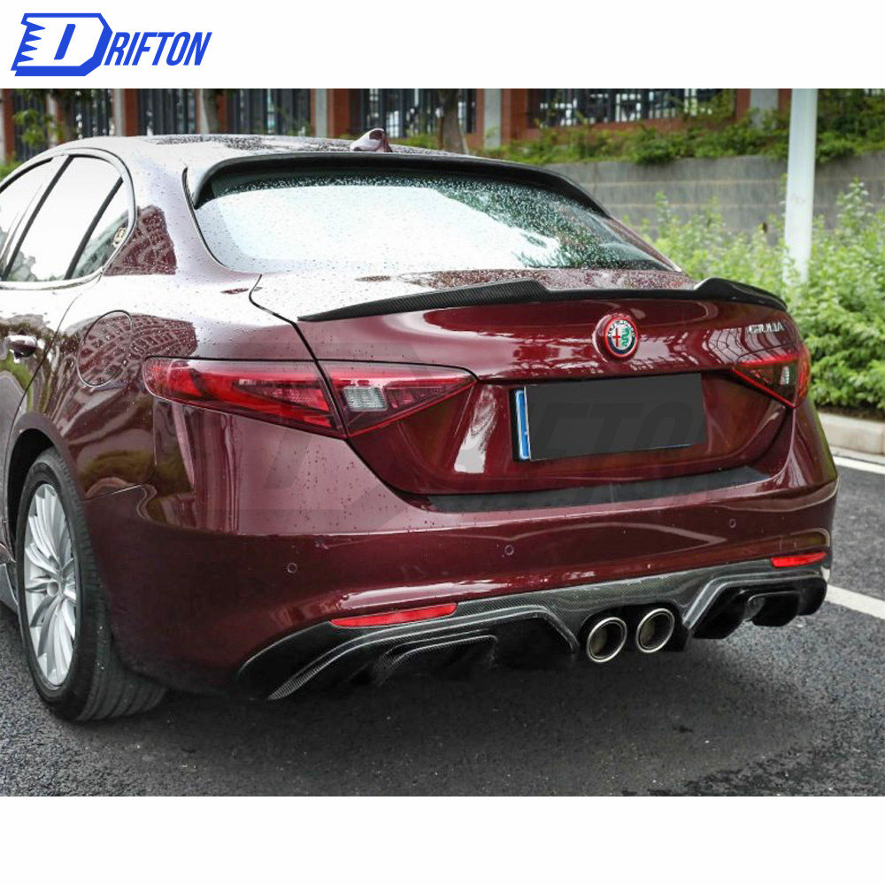 Carbon Fiber Rear Diffuser (Mid-tips) For Alfa Romeo Giulia Base Ti 2016-2018