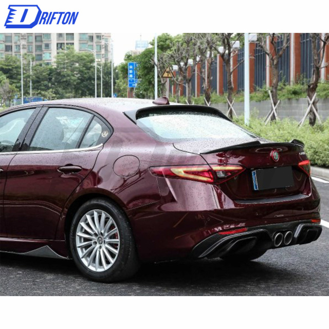 A Style Carbon Fiber Roof Spoiler For Alfa Romeo Giulia 2016-2018