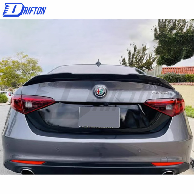 PSM Style Carbon Fiber Trunk Spoiler For Alfa Romeo Giulia 2016-2023
