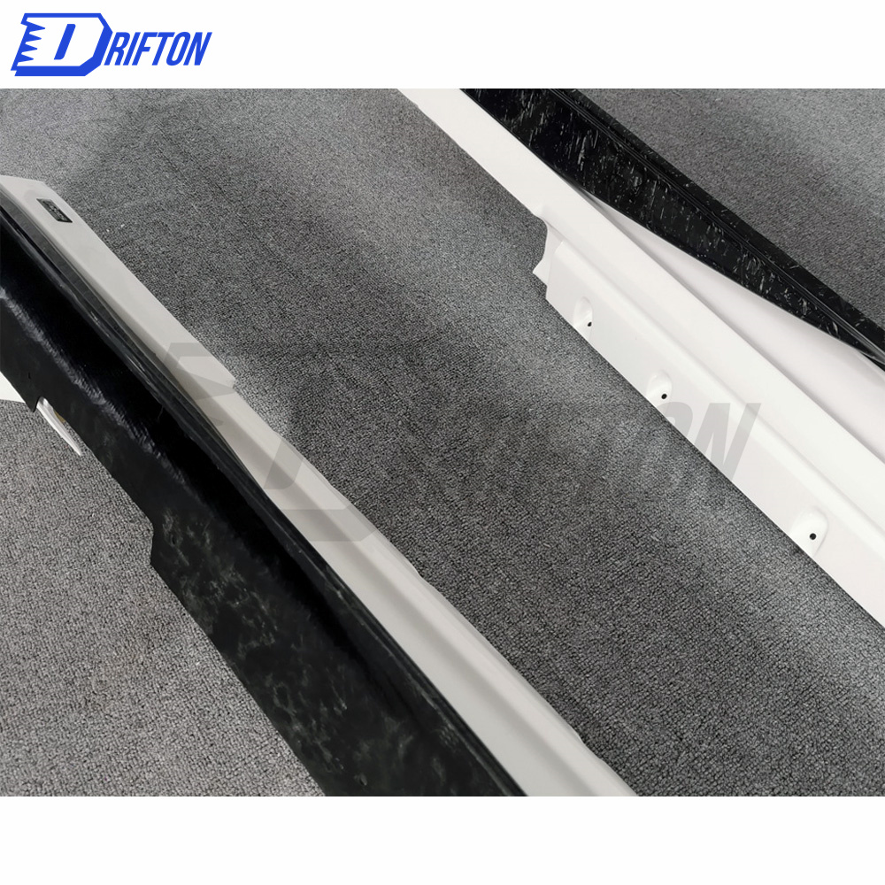 Varis MY19 Style Partial Forged Carbon Fiber Side Skirt With Underboard For Nissan R35 GTR 2017-2019