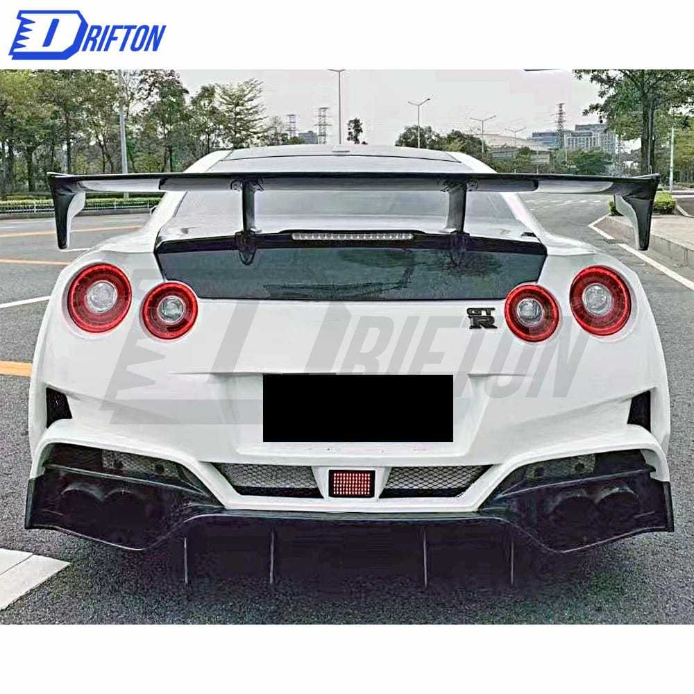 Varis MY19 Style Full Carbon Fiber Rear Bumper Assembly For Nissan R35 GTR 2017-2019