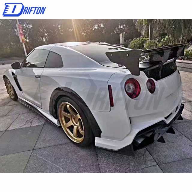Varis MY19 Style Full Carbon Fiber Rear Bumper Assembly For Nissan R35 GTR 2017-2019