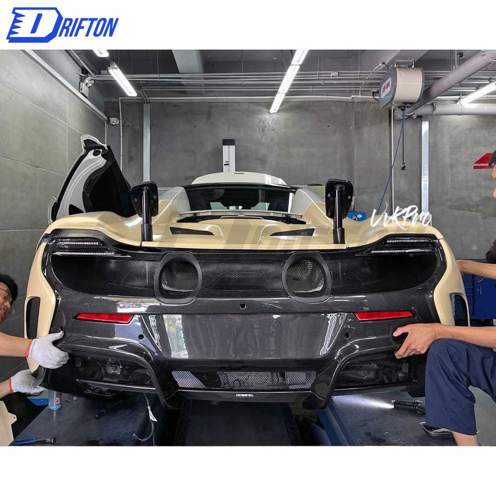 Conversion 675LT Style Dry Carbon Fiber Full Body Kit For Mclaren 650S Coupe / Spider / MP4-12C