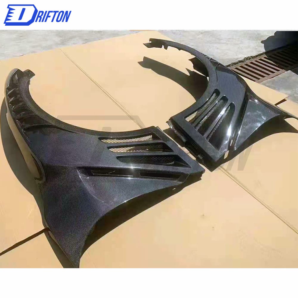 Vent Style Half Carbon Fiber Fender For Nissan R35 GTR 2008-2019