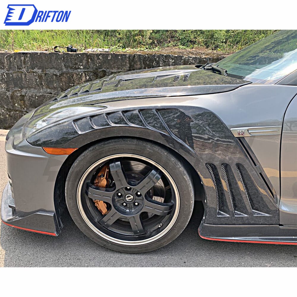 Vent Style Half Carbon Fiber Fender For Nissan R35 GTR 2008-2019