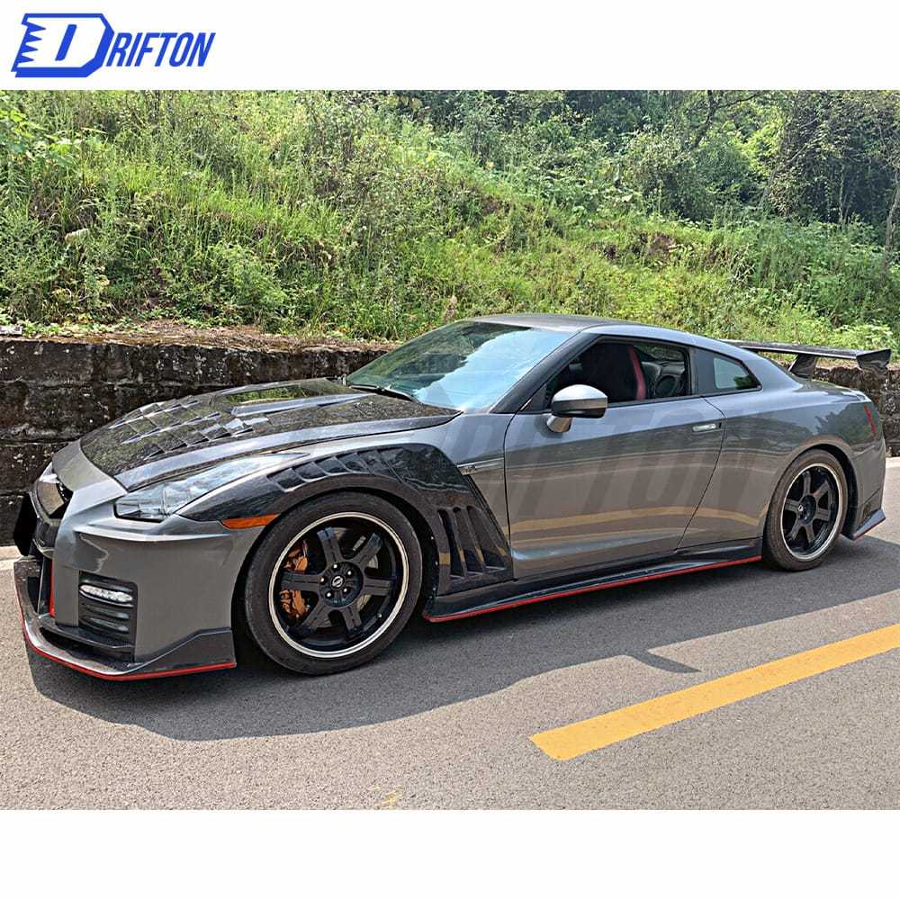 Vent Style Half Carbon Fiber Fender For Nissan R35 GTR 2008-2019