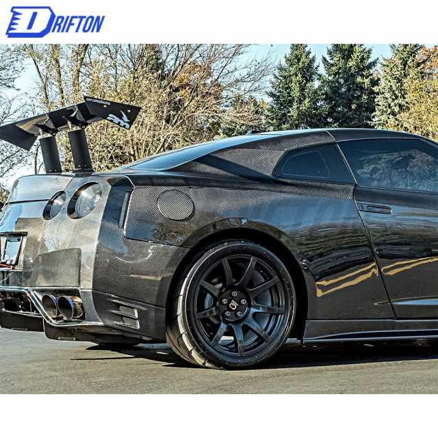 Dry Carbon Fiber Rear Fender For Nissan R35 GTR 2008-2019
