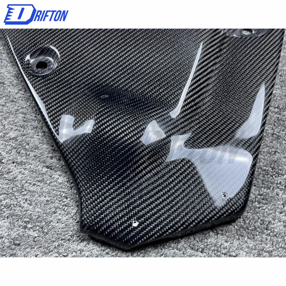 JDM Style Carbon Fiber Battery Cover For Nissan R35 GTR 2008-2019