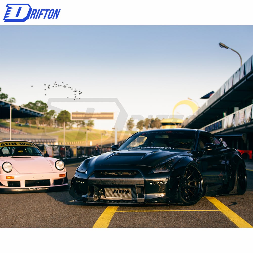 Rocket Bunny Style Half Carbon Fiber Wide Body Kit For Nissan R35 GTR 2008-2016