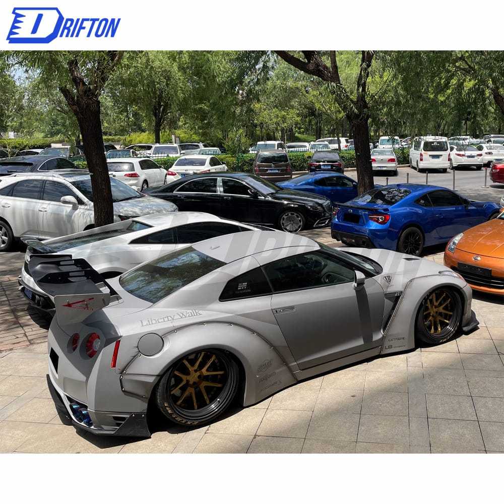 LB Performance Style Glass Fiber Wide Body Kit For Nissan R35 GTR 2008-2016