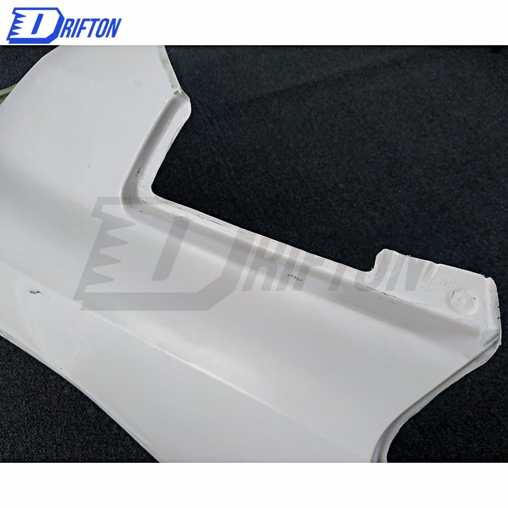 OEM Style Glass Fiber Rear Fender (replacement) For Nissan R35 GTR 2008-2016