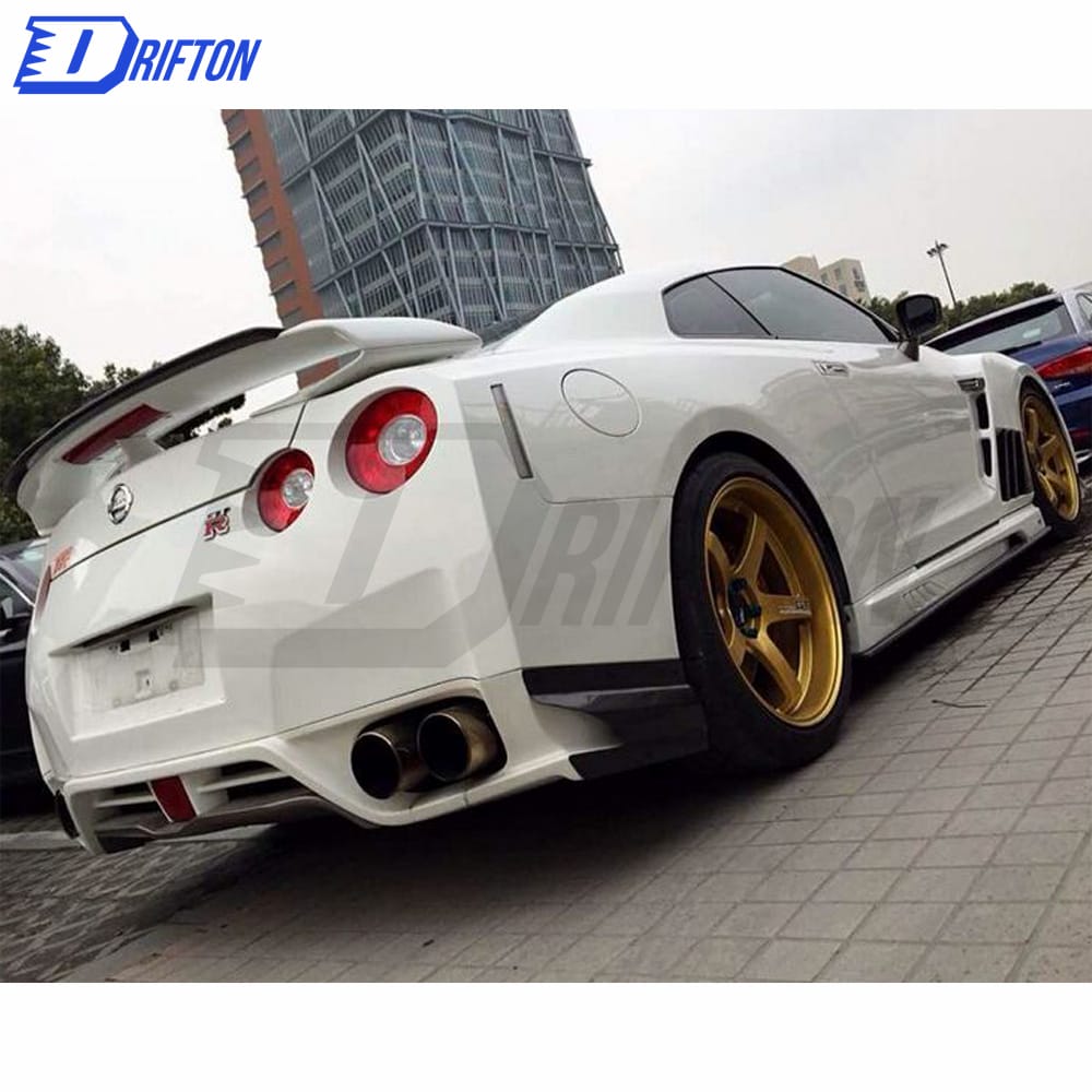 Varis MY14 Style Half Carbon Fiber Side Skirt For Nissan R35 GTR 2008-2019