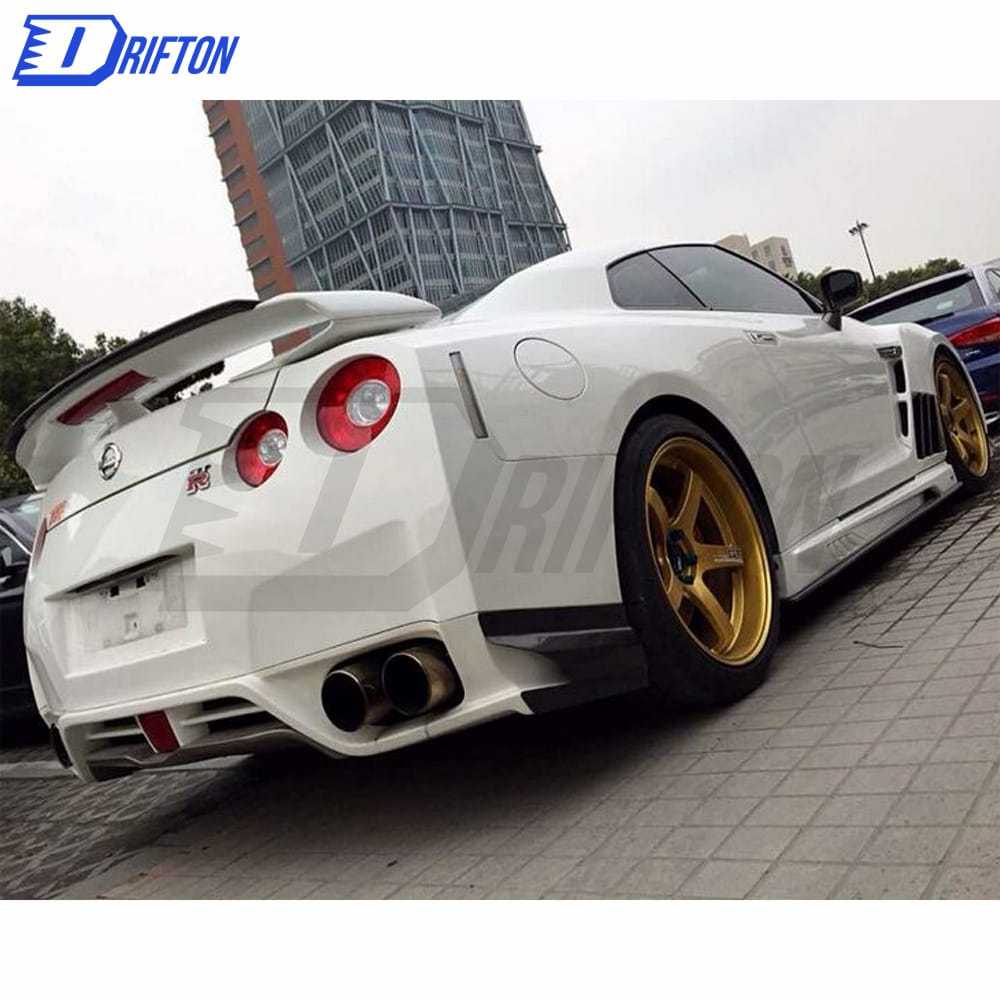 Varis MY14 Style Half Carbon Fiber Side Skirt For Nissan R35 GTR 2008-2019