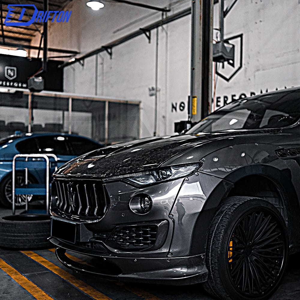 Mansory Style Carbon Fiber Hood For Maserati Levante 2016-2018