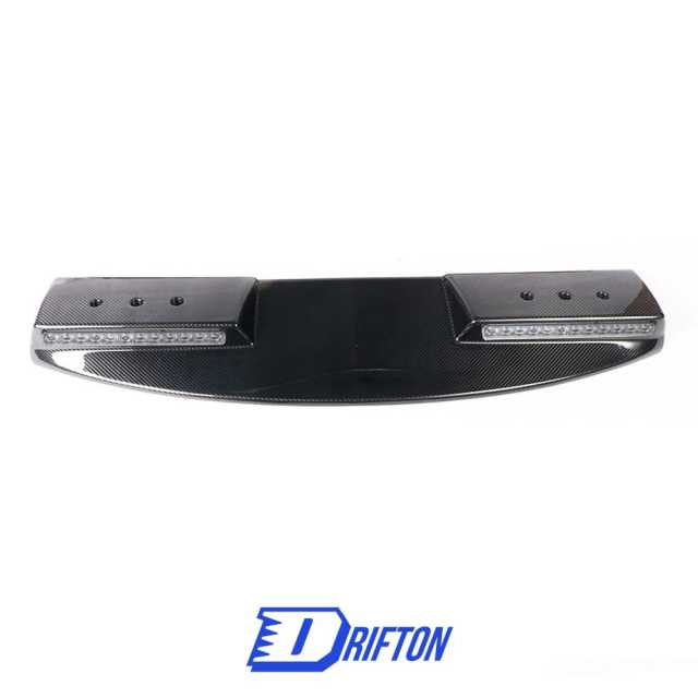 Dry Carbon Fiber Roof Spoiler INCL Light For Land Rover Defender 2020-2021