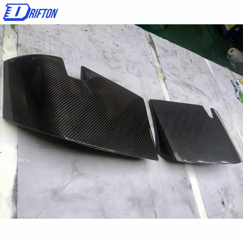 OKING Style Carbon Fiber Roof Spoiler For Land Rover Defender 2020-2023