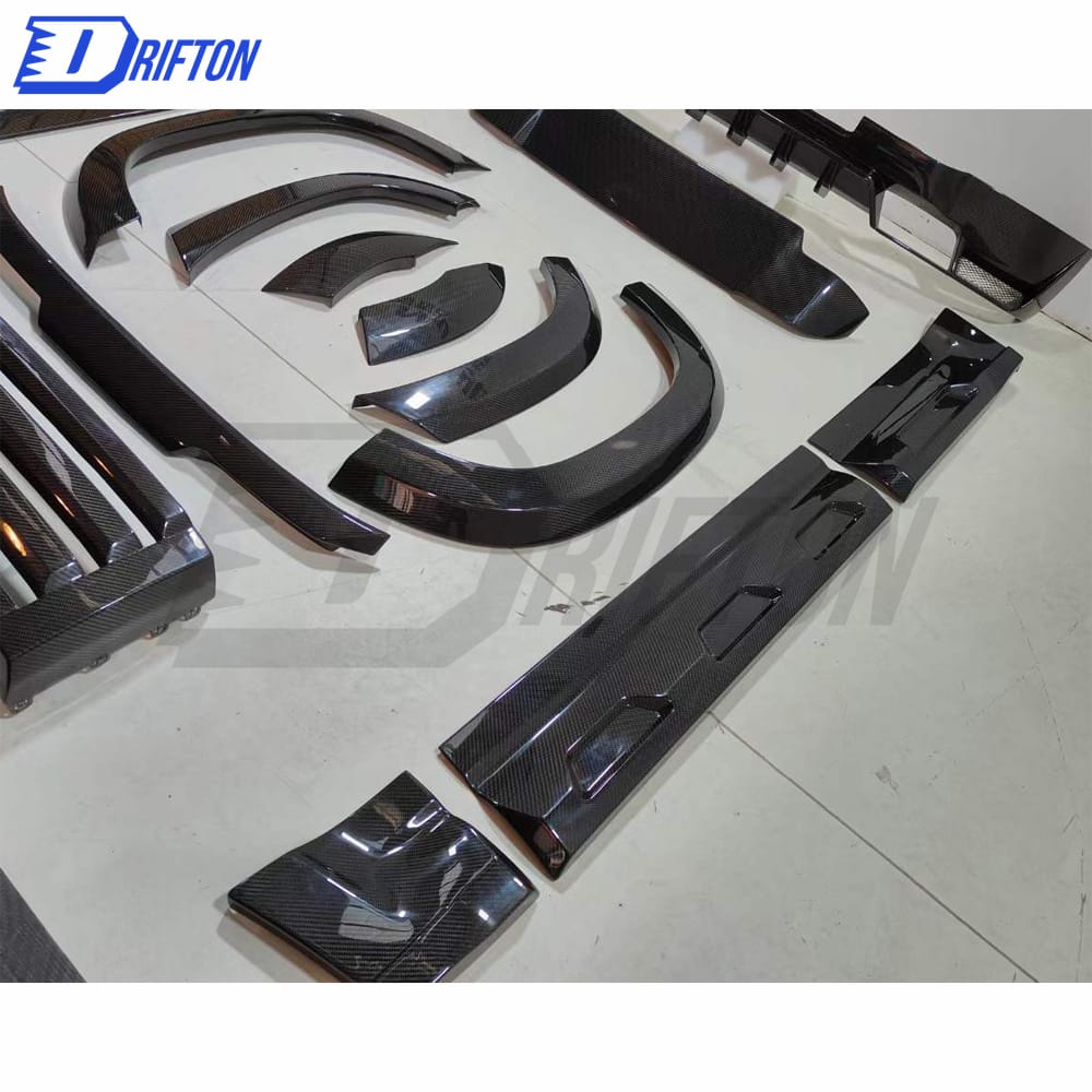 Oking Style Dry Carbon Fiber Body Kit For Land Rover Defender 2020-2023