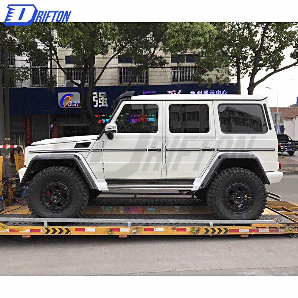 4X4 Style Dry Carbon Fiber Wide Fender Wheel Trims For Mercedes Benz G-Class W463 2005-2018