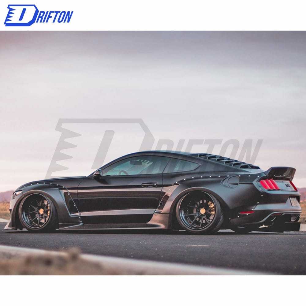 CHINCHED Style Glass Fiber Body Kit For Ford Mustang 2015-2017