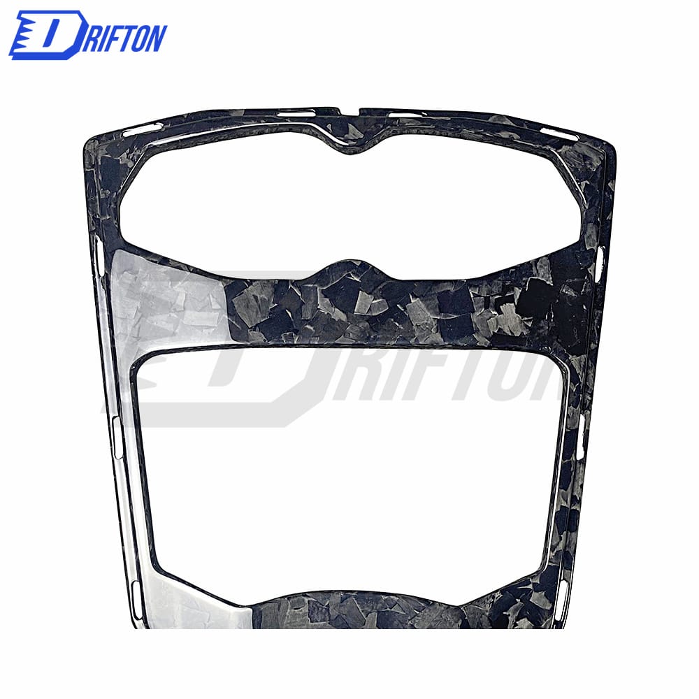 Dry Forged Carbon Fiber Center Controler Panel (Replacement) For Huracan LP610-4 Lp580-2 Coupe 2014-2017