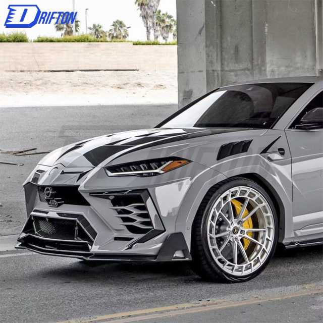 Mansory Style Half Dry Carbon Fiber Fender For Lamborghini URUS