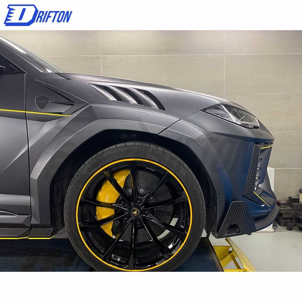 Mansory Style Dry Half Carbon Fiber Body Kit For Lamborghini URUS