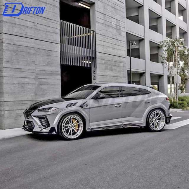 Mansory Style Half Dry Carbon Fiber Fender For Lamborghini URUS