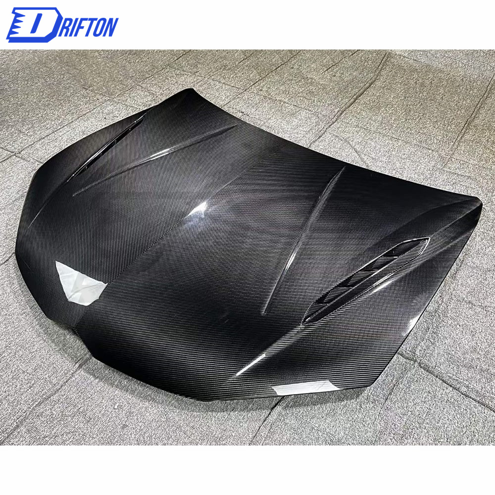 Performante Style Dry Carbon Fiber Hood For Lamborghini URUS