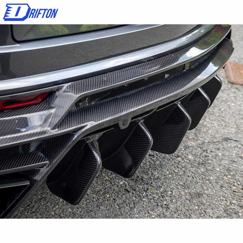 Mansory Style Dry Carbon Fiber Rear Diffuser With Exhaust Tips For URUS