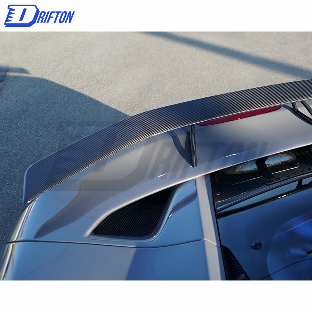 Novitec Style Dry Carbon Fiber Aero Kit For Ferrari F8 2020-2022