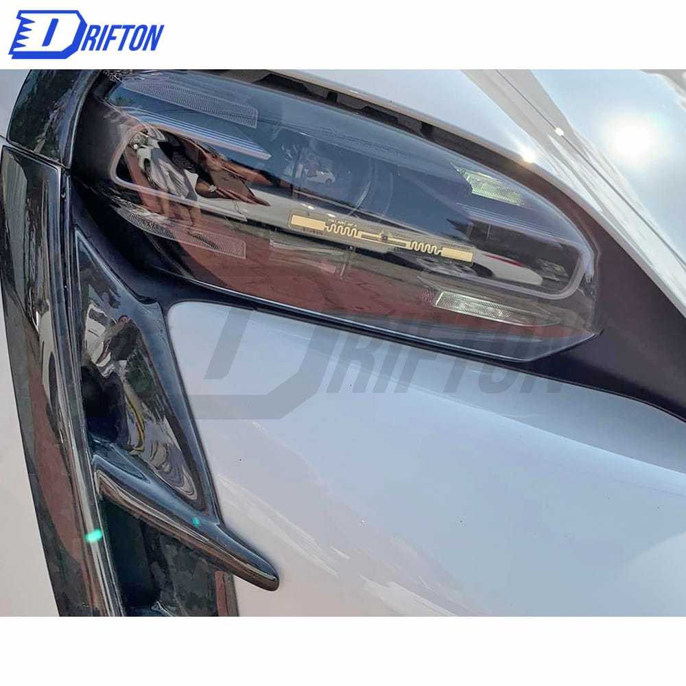 MSY Style Dry Carbon Fiber Front Side Vents For Porsche Taycan Turbo 2019-2020