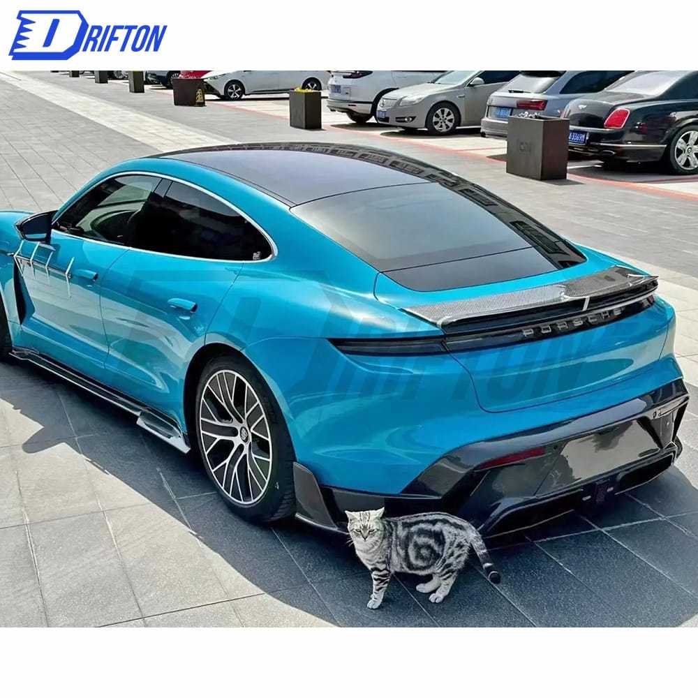 MSY Style Dry Carbon Fiber Side Skirt For Porsche Taycan Turbo 2019-2020